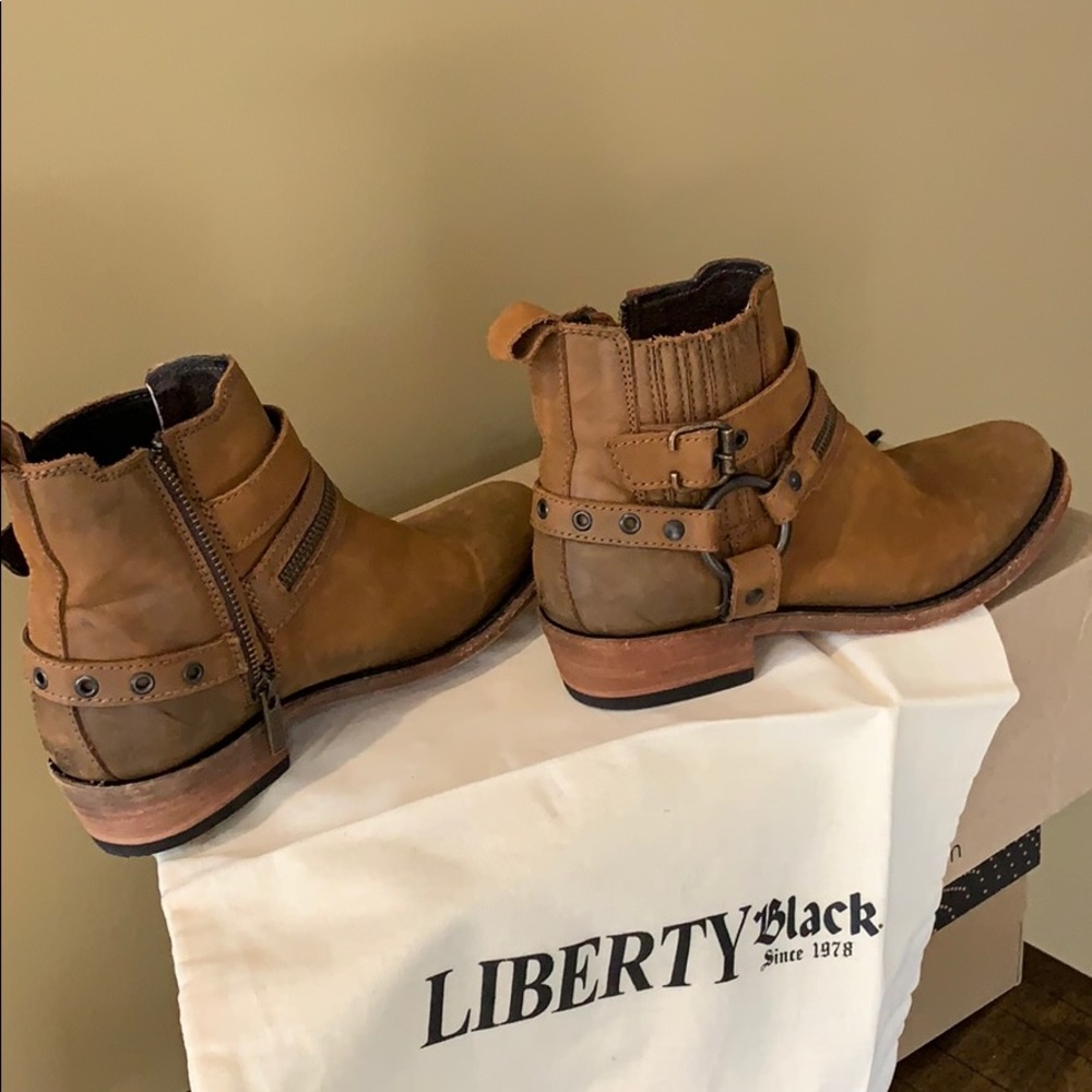 New in Box  Liberty Black Boots Sz 6.5
